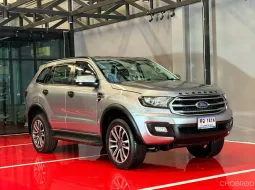 2020 FORD EVEREST 2.0 รถมือเดียวป้ายแดง วิ่งน้อย สภาพป้ายแดง เข้าศูนย์ทุกระยะ รถไม่มีอุบัติเหตุครับ