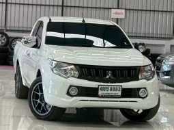 2017 Mitsubishi TRITON 2.5 GLX MT