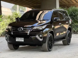 Toyota Fortuner 2.4V ปี 2016 รถครอบครัวสุดคุ้ม