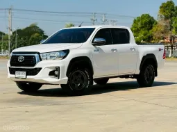 2020 Toyota Hilux Revo 2.4 Prerunner รถกระบะ รถสวย ไมล์น้อย 
