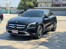 Mercedes-Benz GLA-Class GLA200 2017 SUV สุดหรูในงบประหยัด