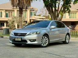 2014 Honda ACCORD 2.0 รถเก๋ง 4 ประตู ออกรถง่าย รถสวย ไมล์แท้ มือเดียวป้ายแดง  