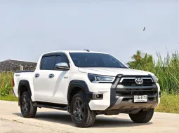 TOYOTA Hilux Revo D-Cab 2.4 Prerunner E​ntry  A/T ปี 2022