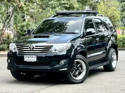2012 Toyota Fortuner 3.0 V 4WD SUV รถสวย ไมล์น้อย มือเดียว เจ้าของขายเอง  