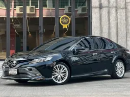 #ประหยัดไปกว่า 9 แสนบาท รถบ้านดูแลดี  Toyota Camry 2.5G Sunroof 8AT ปี2019