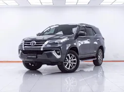 1E743 TOYOTA FORTUNER 2.4 V 2WD AT 2018