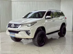 TOYOTA FORTUNER 2.4 V 4WD ปี 2019  โฉม ปี15-ปัจจุบัน