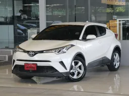 Toyota C-HR 1.8 ENTRY ปี 2019 ไมล์แท้แน่นอน21,xxxโล รถบ้านแท้ๆ สวยเดิมทั้งคันรับประกัน ออกรถ0บาท