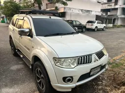 2012 Mitsubishi Pajero Sport 2.4 SUV ติดแก๊ส LPG แล้ว