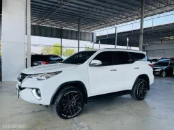 Toyota Fortuner 2.8 V 2015 รถมือสองสภาพดี ไมล์แท้ มือแรก