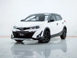 2B285 TOYOTA YARIS ECO 1.2 HIGH CROSS 5DR AT 2019