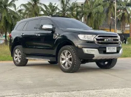 FORD EVEREST 3.2 4WD Top Titanium plus A/T ปี 2017