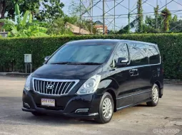 2018 Hyundai H-1 2.5 Deluxe รถตู้/MPV ฟรีดาวน์ รถสวย ไมล์แท้  