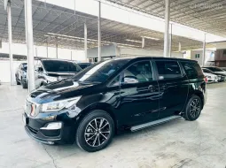 KIA GRAND CARNIVAL 2.2 LX ปี 2021 รถสวย มือแรกออกห้าง พร้อมใช้ ไมล์น้อย รับประกันตัวถังสวย