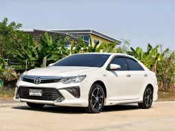 Toyota Camry 2.0 Extremo 2016 รถหรูหรา สภาพเยี่ยม ราคาดี