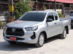 2024 Toyota Hilux Revo 2.4 Z Edition รถกระบะ ออกรถ 0 บาท ผ่อน 10,000.-/6 ปี