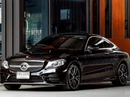 ไมล์แท้ 30,000 กม. 2022 Mercedes-Benz C-Class 2.0 C200 Coupe รถเก๋ง 4 ประตู ดาวน์ 0%