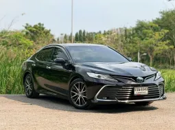 Toyota Camry 2.5 HEV Premium Luxury 2024 รถบ้านแท้ประวัติครบ ไมล์น้อย มือเดียว เจ้าของขายเอง 
