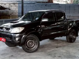 TOYOTA HILUX VIGO 3.0 G 4WD สี่ประตู A/T ปี2009 จด ปี2010(mnc) โฉม SMART โฟร์วิล  สีดำ 