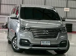2019 Hyundai H-1 2.5 Deluxe 