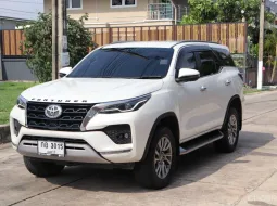 2021 Toyota FORTUNER 2.4  V SUV