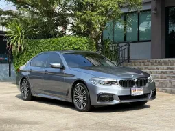  2020 BMW 530 MSPORT ( หน้าจอ ID7 ) รถมือเดียวป้ายแดง วิ่งน้อย ประวัติศูนย์ครบ รถไม่มีอุบัติเหตุครับ