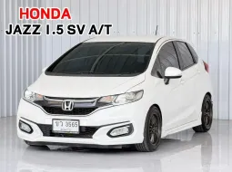 Honda JAZZ 1.5SV  i-VTEC รถเก๋ง 5 ประตู รถสภาพดี มีประกัน