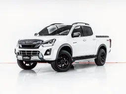 3B395 ISUZU D-MAX V-CROSS 3.0 Z-PRESTIGE CAB 4 MT4WD 2018