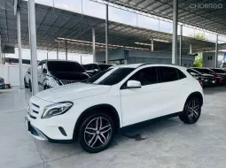 Mercedes-Benz GLA-Class 1.6 GLA200 ปี17 ไมล์แสนโลแท้