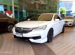 2017 Honda ACCORD 2.0E i-VTEC รถสวยพร้อมใช้งาน 