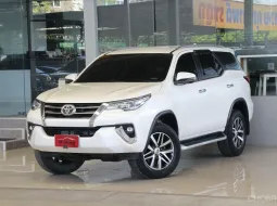 2020 Toyota Fortuner 2.4 V SUV 