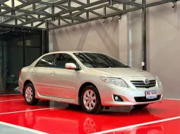 2010 TOYOTA COROLLA ALTIS 1.6 E รถมือเดียวป้ายแดง รถวิ่งน้อย เข้าศูนย์ทุกระยะ รถไม่มีอุบัติเหตุครับ