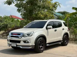 Isuzu MU-X 3.0 ปี 2018 เลขไมล์แท้ รถมือสองคุณภาพดี  มือเดียวป้ายแดง  เจ้าของขายเอง  