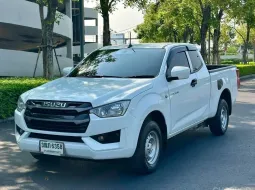  Isuzu D-max Cab 3.0 Ddi เกียร์ธรรมดา ปี 2022  เจ้าของขายเอง รถสวย ไมล์น้อย  มือเดียวป้ายแดง 