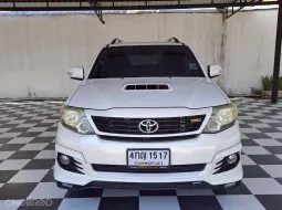 TOYOTA FORTUNER 3.0 V 4 WD TRD 5 เกียร์ออโต้ ปี 2014