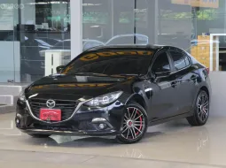 Mazda 3 2.0 C ปี 2015 รถบ้านมือเดียว จอแอนดรอย ใช้น้อยเข้าศูนย์ตลอด ไม่เคยติดแก๊ส สวยเดิม ฟรีดาวน์