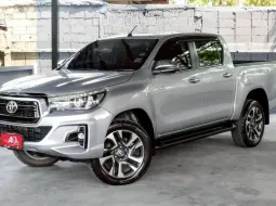 TOYOTA HILUX REVO 2.4 E PLUS PRERUNNER สี่ประตู A/T ปี2018(แท้) สีบรอนซ์