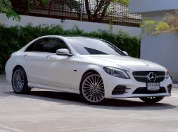 MERCEDES BENZ C300e AMG Dynamic โฉม W205 | ปีจด : 2O2O