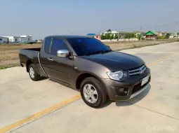 2015 MITSUBISHI TRITON 2.5 GLS MT
