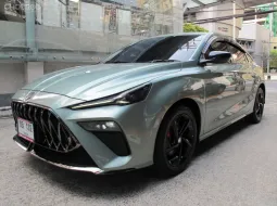 2025 MG 5 1.5 PRO D AUTO สีเขียว ปุ่มSTART เบาะหนังปรับไฟฟ้า