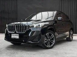 BMW X1 sDrive20i M Sport U11 ปี 2023 เลขไมล์น้อย มือเดียวป้ายแดง  
