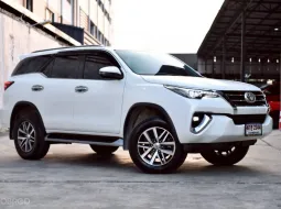 Toyota Fortuner 2.4 V ปี 2020 แท้ พร้อมใช้งานทันที