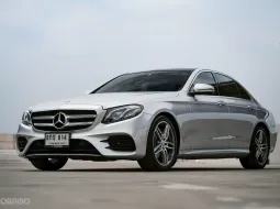 Benz E220d AMG ปี 2016  เครื่องยนต์ดีเซลล้วน ๆ ประหยัดน้ำมัน  มือเดียวสวยๆ
