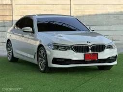 BMW 530e ELITE (Plug-in Hybrid) ปี 2019 สีขาว