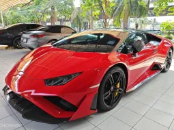 Lamborghini Huracan 5.2 Evo RWD ปี 2022 รถสวยจัด ไมล์เพียง 12,xxx กม. 