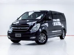 5C624 HYUNDAI H-1 2.5 DELUXE AT 2012