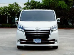 TOYOTA MAJESTY 2.8 Premium AT 2025