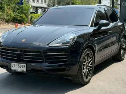 2019 PORSCHE CAYENNE E-HYBRID สีดำ