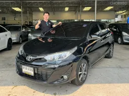 Toyota Yaris 1.2i ปี 2019 สีดำ