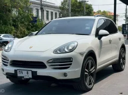 2012 Porsche Cayenne Diesel สีขาว 